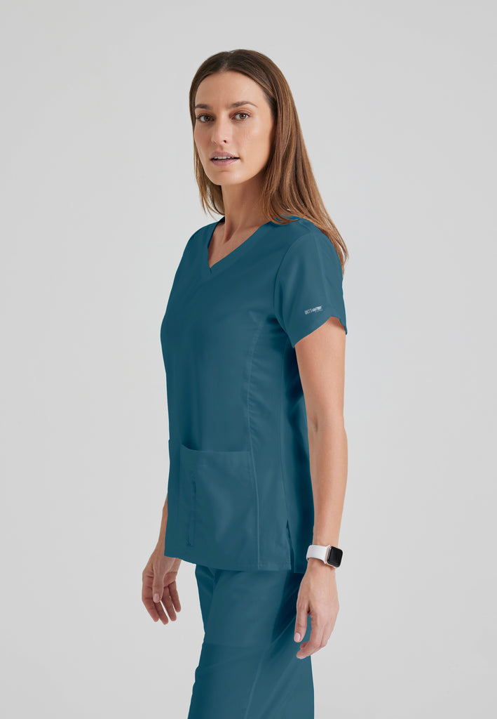 Cora 4-Pocket Scrub Top