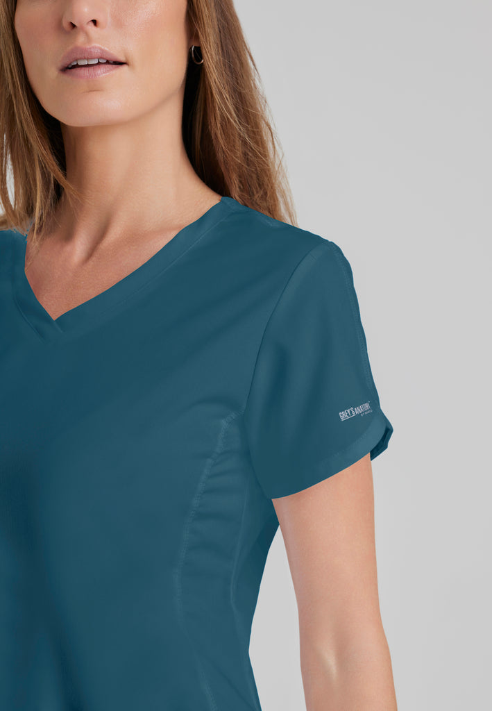 Cora 4-Pocket Scrub Top