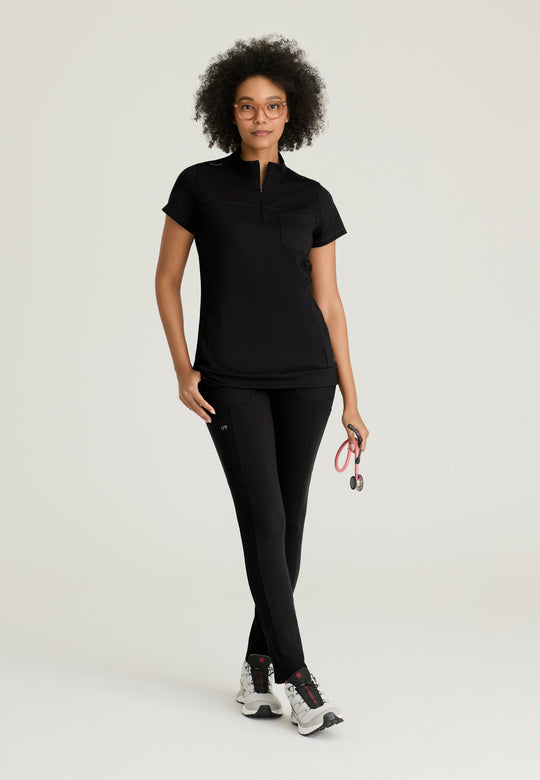 Vigor 3-Pocket Mock Neck Banded Bottom Top