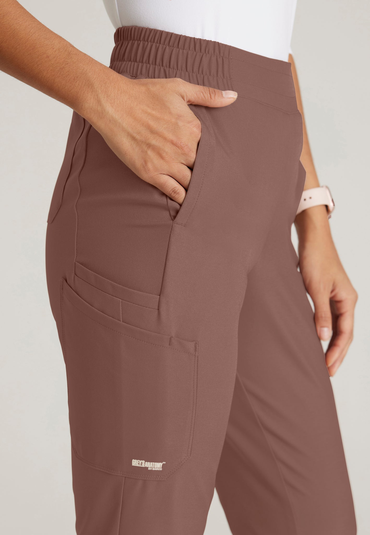 Cosmo 6-Pocket Mid-Rise Tappered Leg Ciclo® Scrub Pant – Barco
