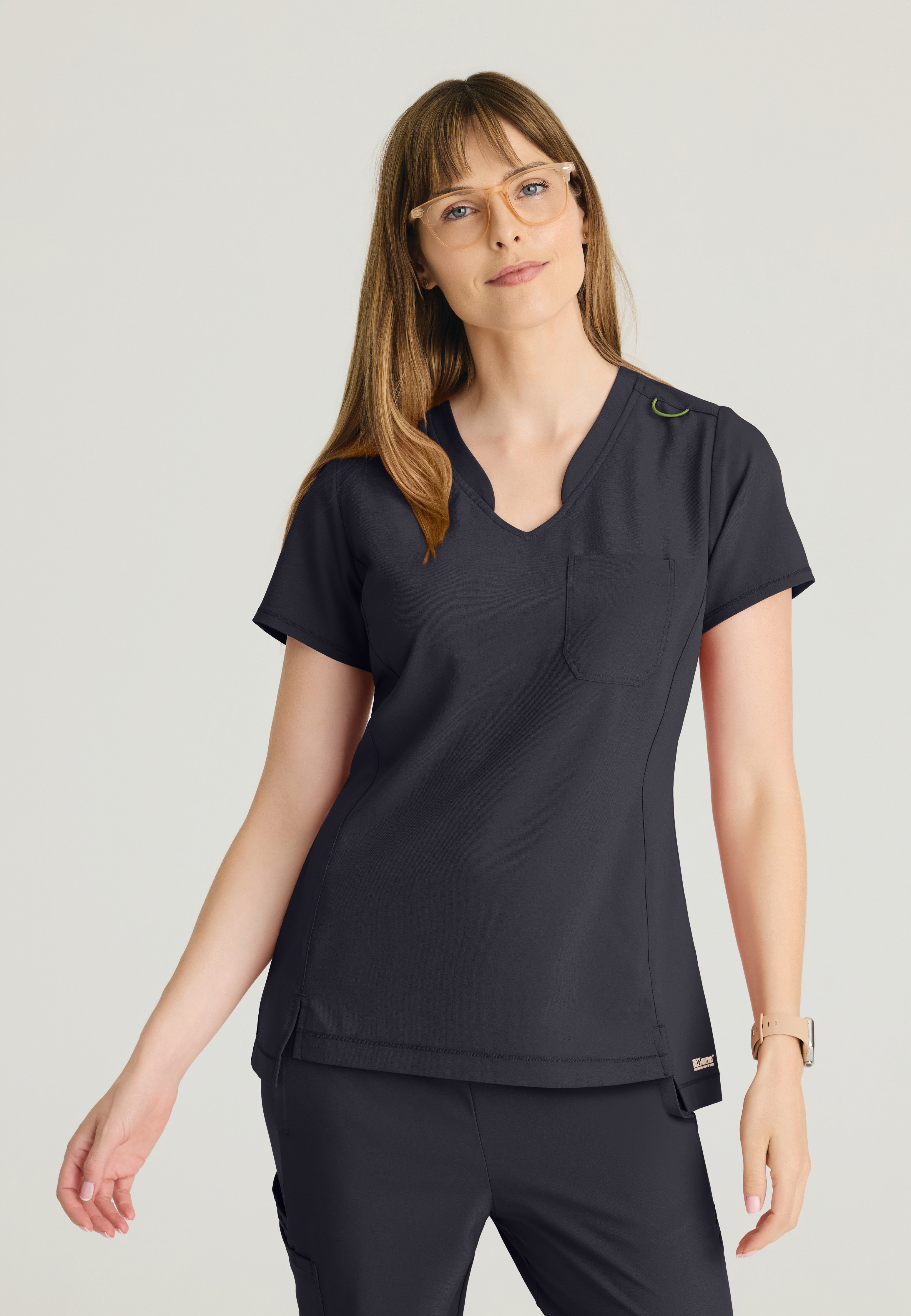 Sway Tuck-In Scrub Top – Tailored Fit, Clean Lines | Grey's