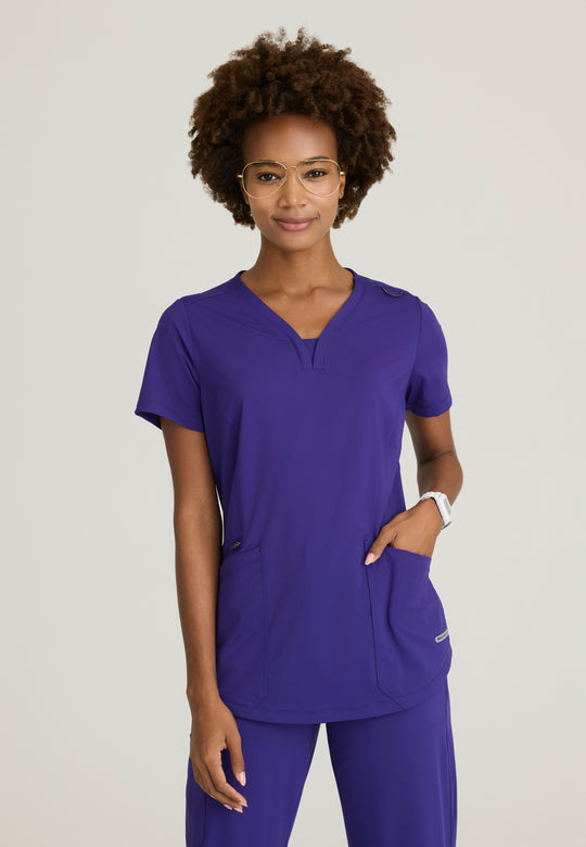 Serene 3-Pocket V-Neck Top